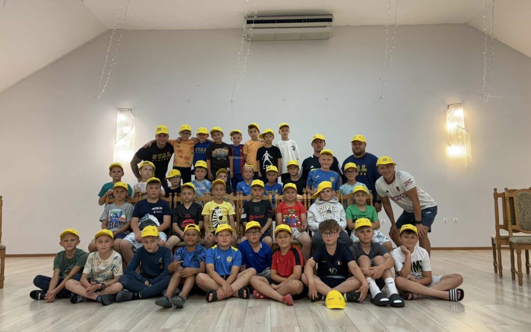 Obóz sportowy Stali Pleszew w Kolonii Łobudzice