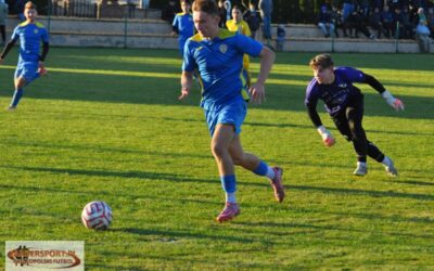 Stal wygrywa w Doruchowie! Dublet Adama Popławskiego daje trzy punkty.