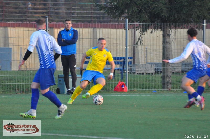 Stal bez gola w ostatnim domowym meczu rundy. Remis z Victorią Ostrzeszów